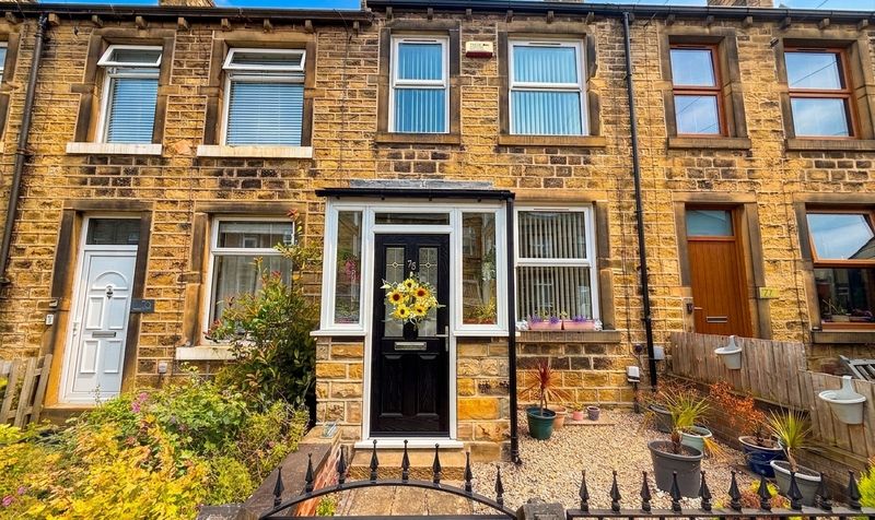 Senior Street, Huddersfield, HD5
