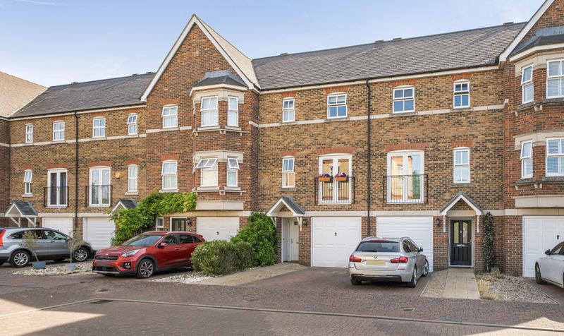 Cavendish Walk, Epsom, KT19