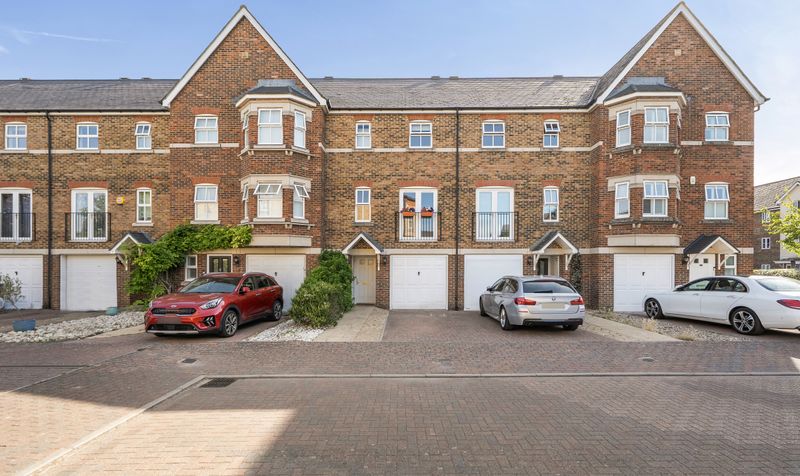Cavendish Walk, Epsom, KT19