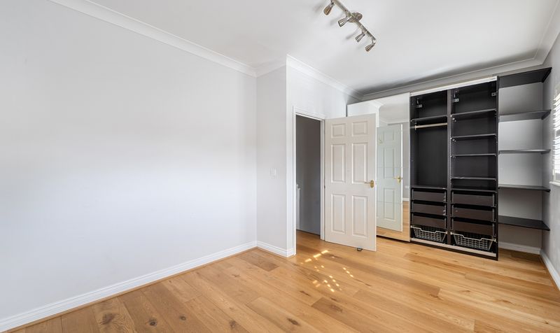 Cavendish Walk, Epsom, KT19
