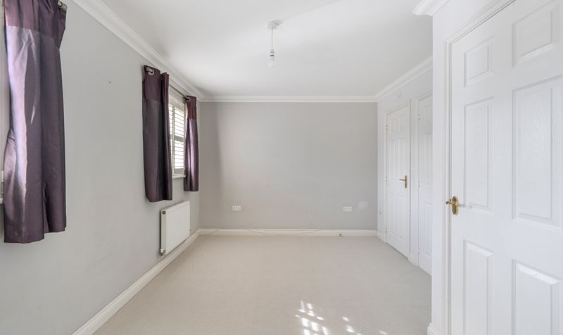 Cavendish Walk, Epsom, KT19