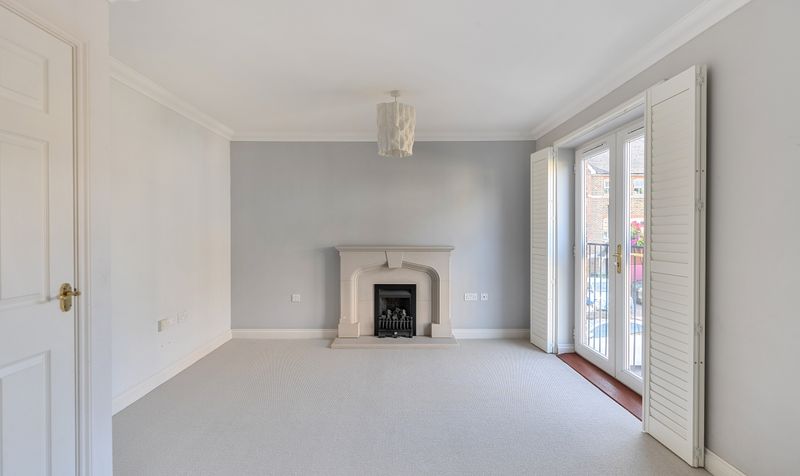 Cavendish Walk, Epsom, KT19