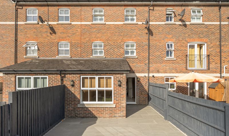 Cavendish Walk, Epsom, KT19