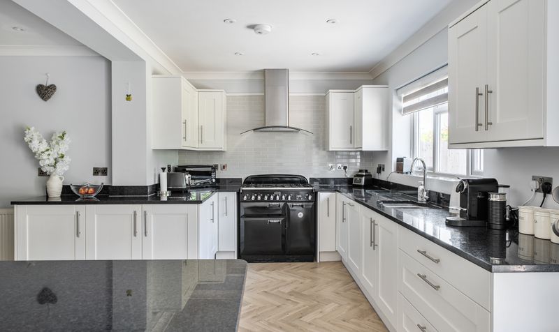 Overdale, Ashtead, KT21