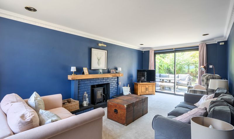 Old Court, Ashtead, KT21