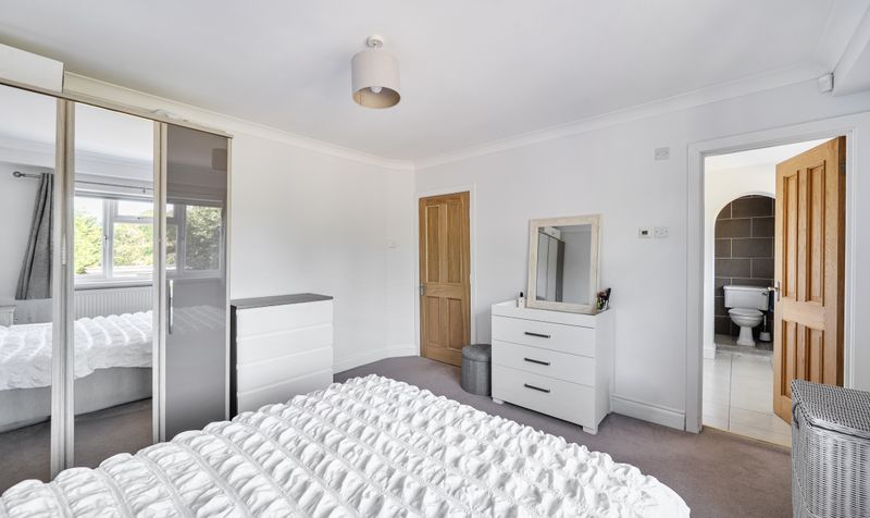 Overdale, Ashtead, KT21
