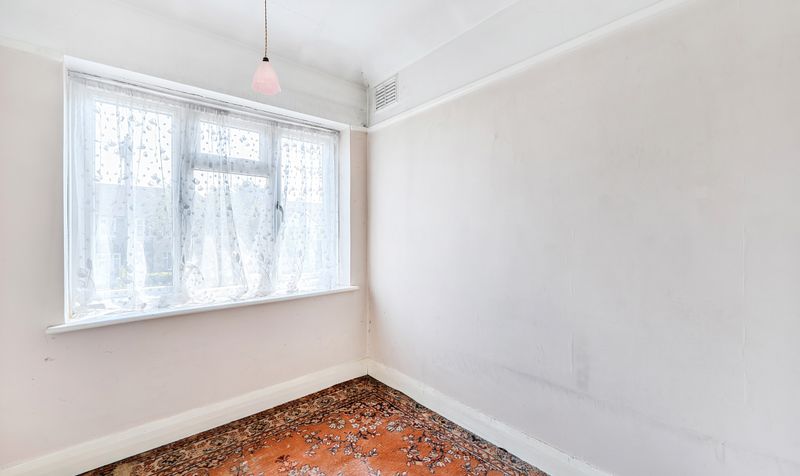 Castle Avenue, Epsom, KT17