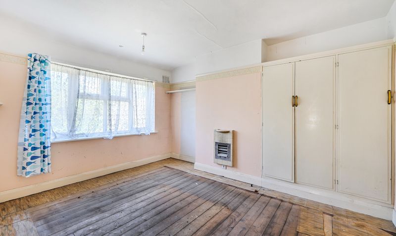 Castle Avenue, Epsom, KT17