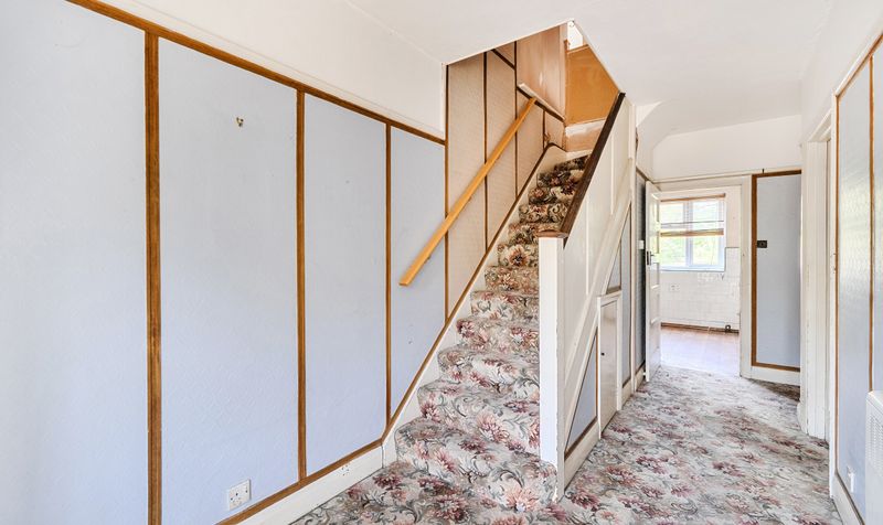 Castle Avenue, Epsom, KT17