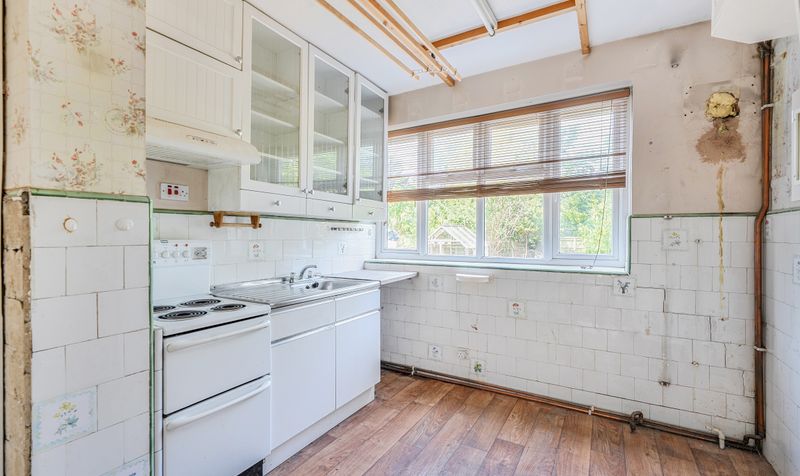 Castle Avenue, Epsom, KT17
