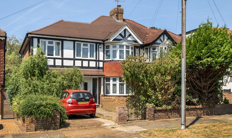 Castle Avenue, Epsom, KT17