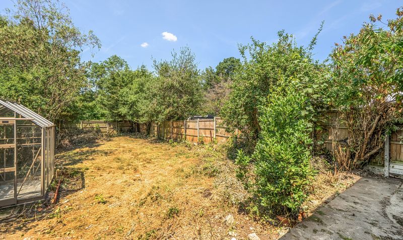 Castle Avenue, Epsom, KT17