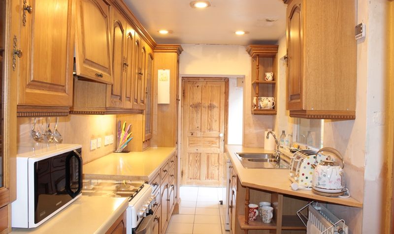 The Street, Ashtead, KT21