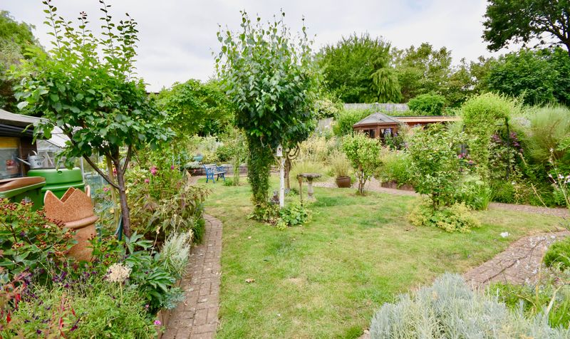 Church Road, Ashtead, KT21