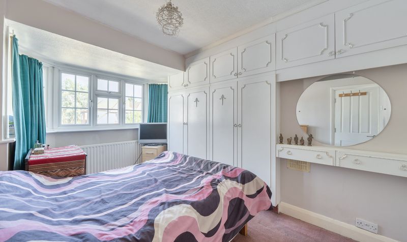 Eastdean Avenue, Epsom, KT18