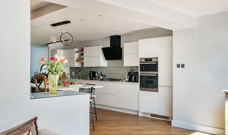 Richmond Crescent, Epsom, KT19