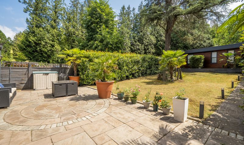 Richmond Crescent, Epsom, KT19