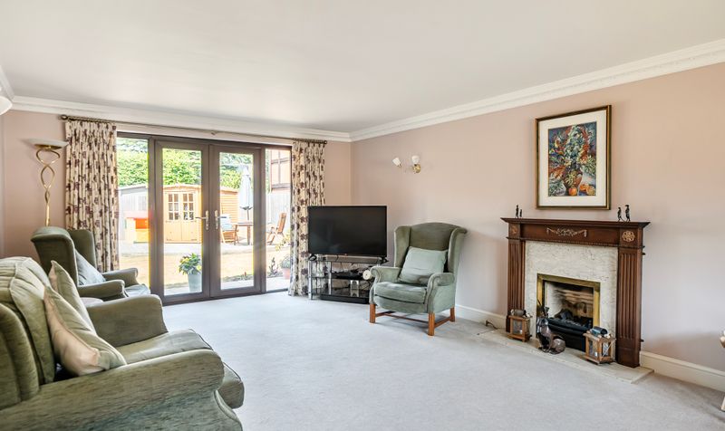 Taleworth Park, Ashtead, KT21