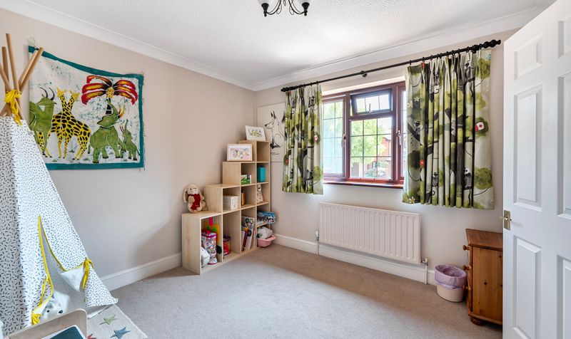 Taleworth Park, Ashtead, KT21