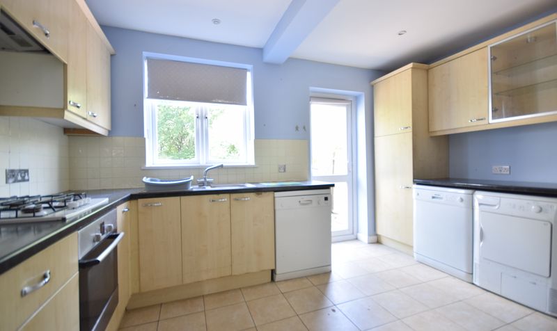 The Greenway, Epsom, KT18