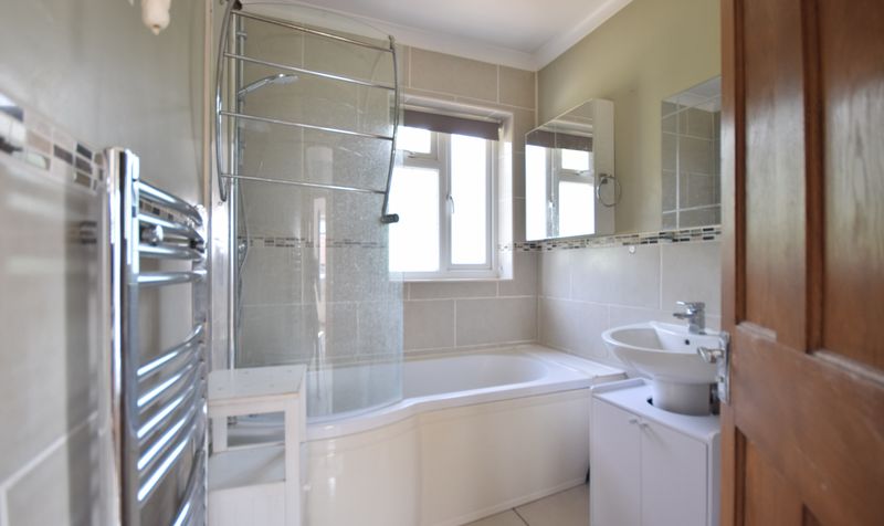 The Greenway, Epsom, KT18