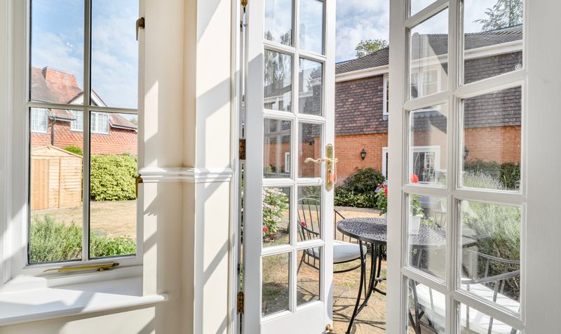College Road, The Firs, KT17