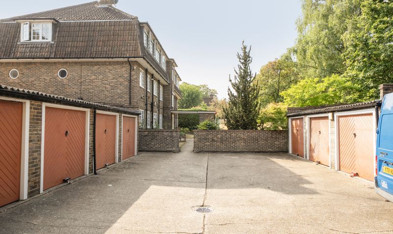 Church Street, Epsom, KT17