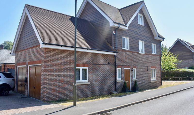 Mulberry Way, Ashtead, KT21