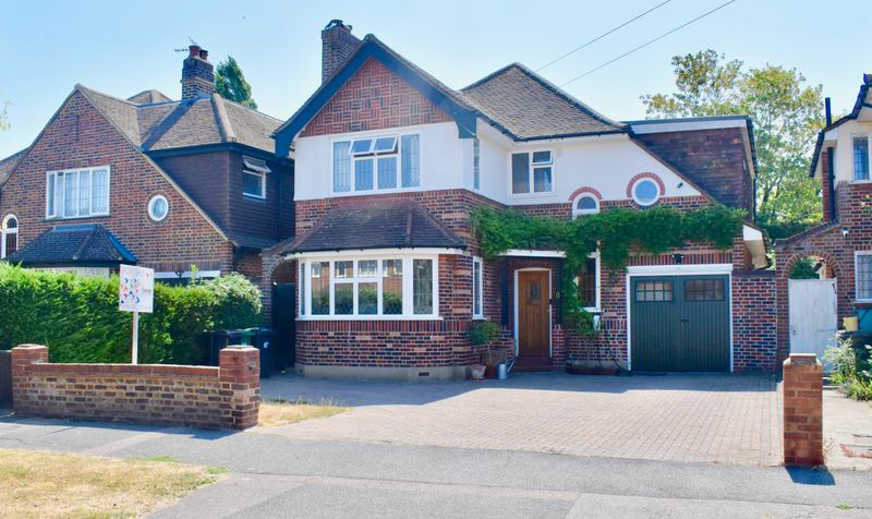 Overdale, Ashtead, KT21