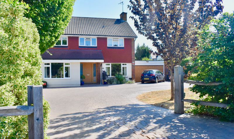 Glebe Road, Ashtead, KT21