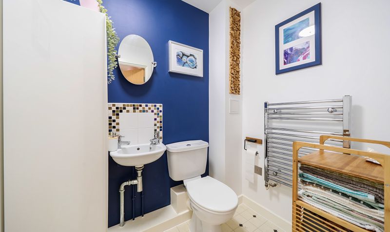 Pelman Way, Epsom, KT19
