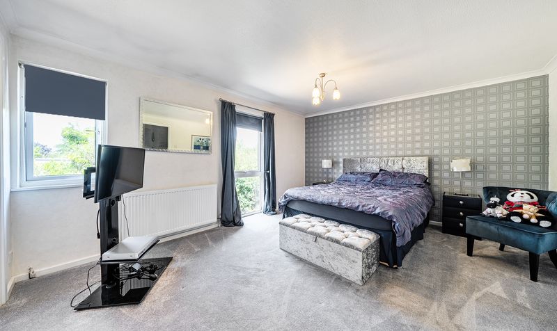 Hillcrest Close, Epsom, KT18