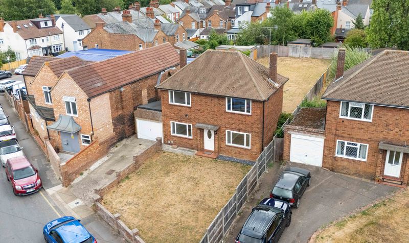 3 Bedroom House For Sale &ndash; Florence Street, Hitchin, SG5 3