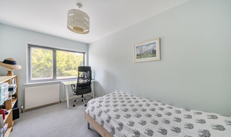 Taleworth Road, Ashtead, KT21