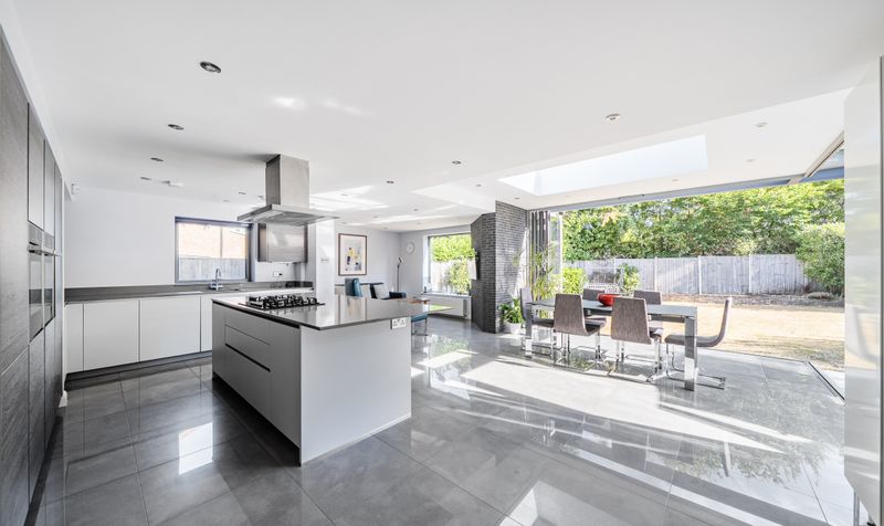 Taleworth Road, Ashtead, KT21