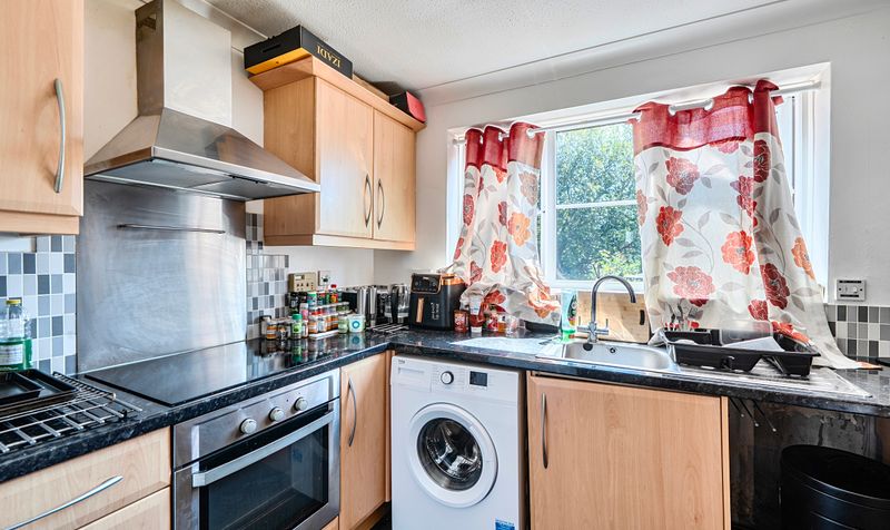 Yeomanry Close, Epsom, KT17