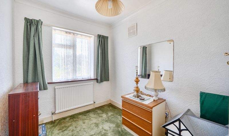 Elmstead Close, Epsom, KT19