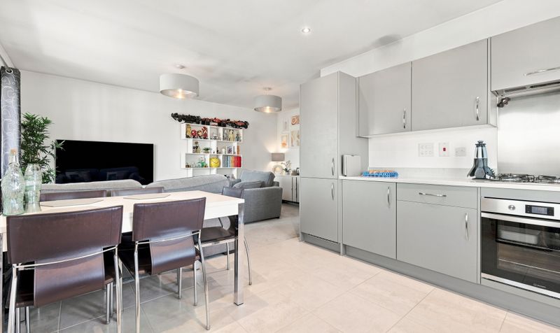 2 Bedroom Apartment For Sale &ndash; Eskil Paddock, Stotfold, SG5 2