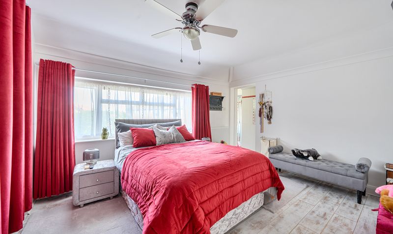 Horsley Close, Epsom, KT19
