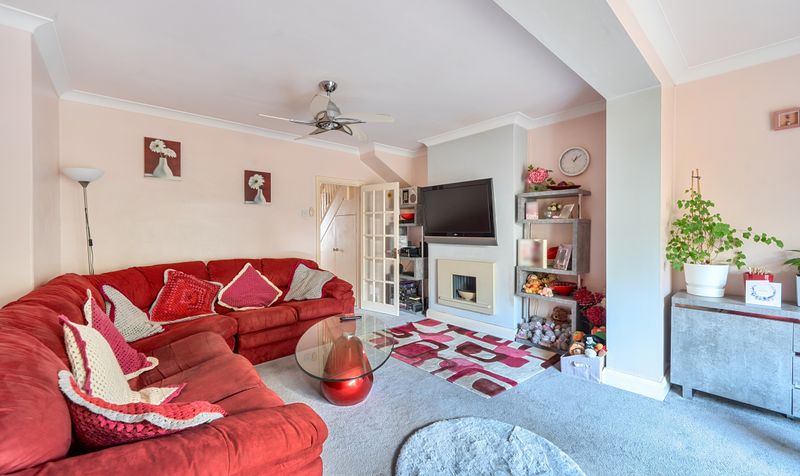 Horsley Close, Epsom, KT19