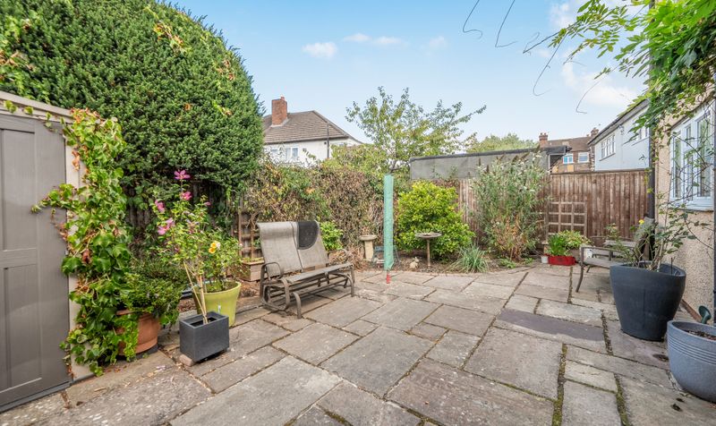 Horsley Close, Epsom, KT19