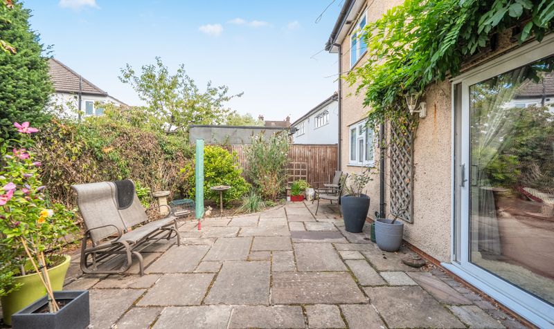 Horsley Close, Epsom, KT19