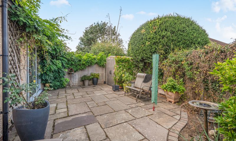 Horsley Close, Epsom, KT19