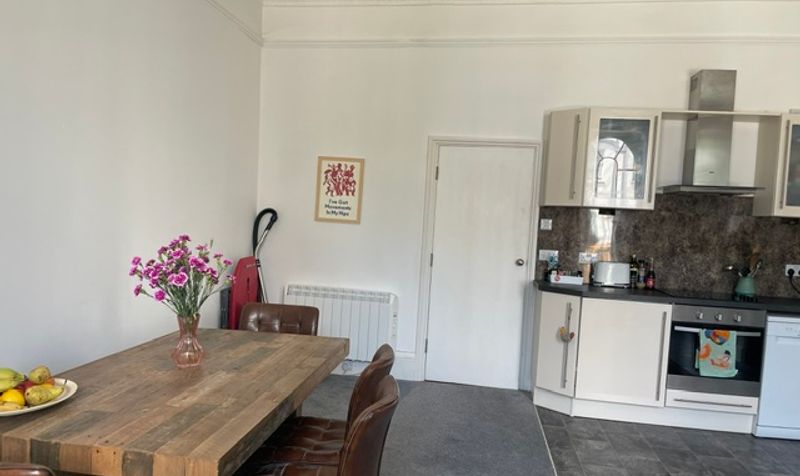 11 Clarendon Road