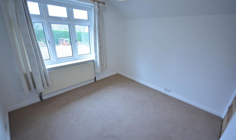 Tattenham Grove, Epsom, KT18