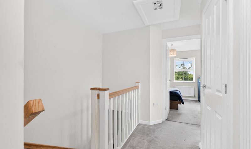 13 Newmarket Dr-17-2500px