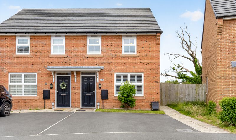 13 Newmarket Dr-07-2500px