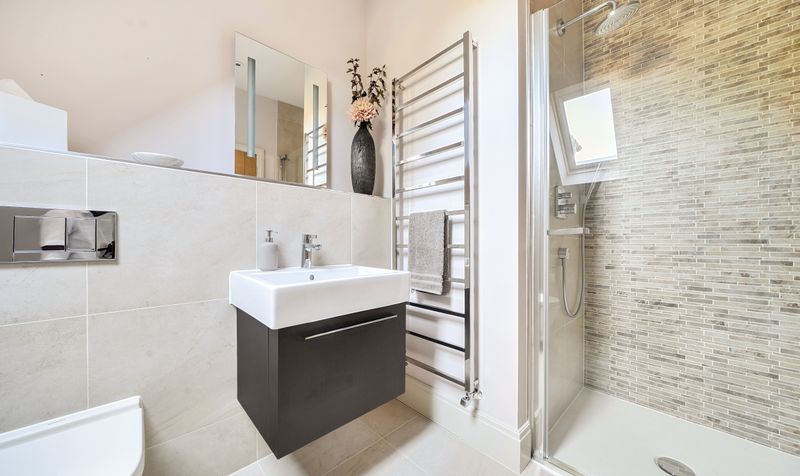 Woodcote End, Epsom, KT18
