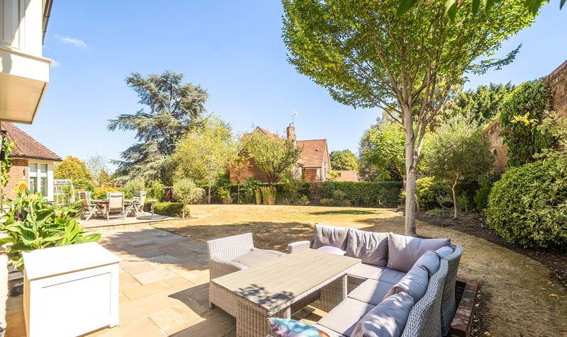 Woodcote End, Epsom, KT18