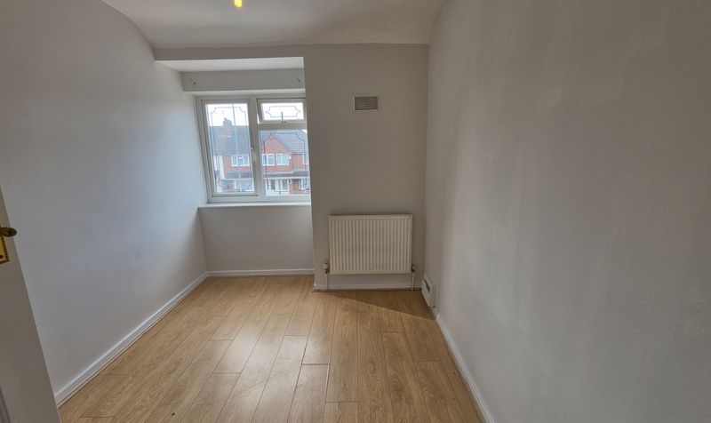 Chantrey Crescent — photo 6